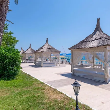 Курортный комплекс Amara Comfort 5*